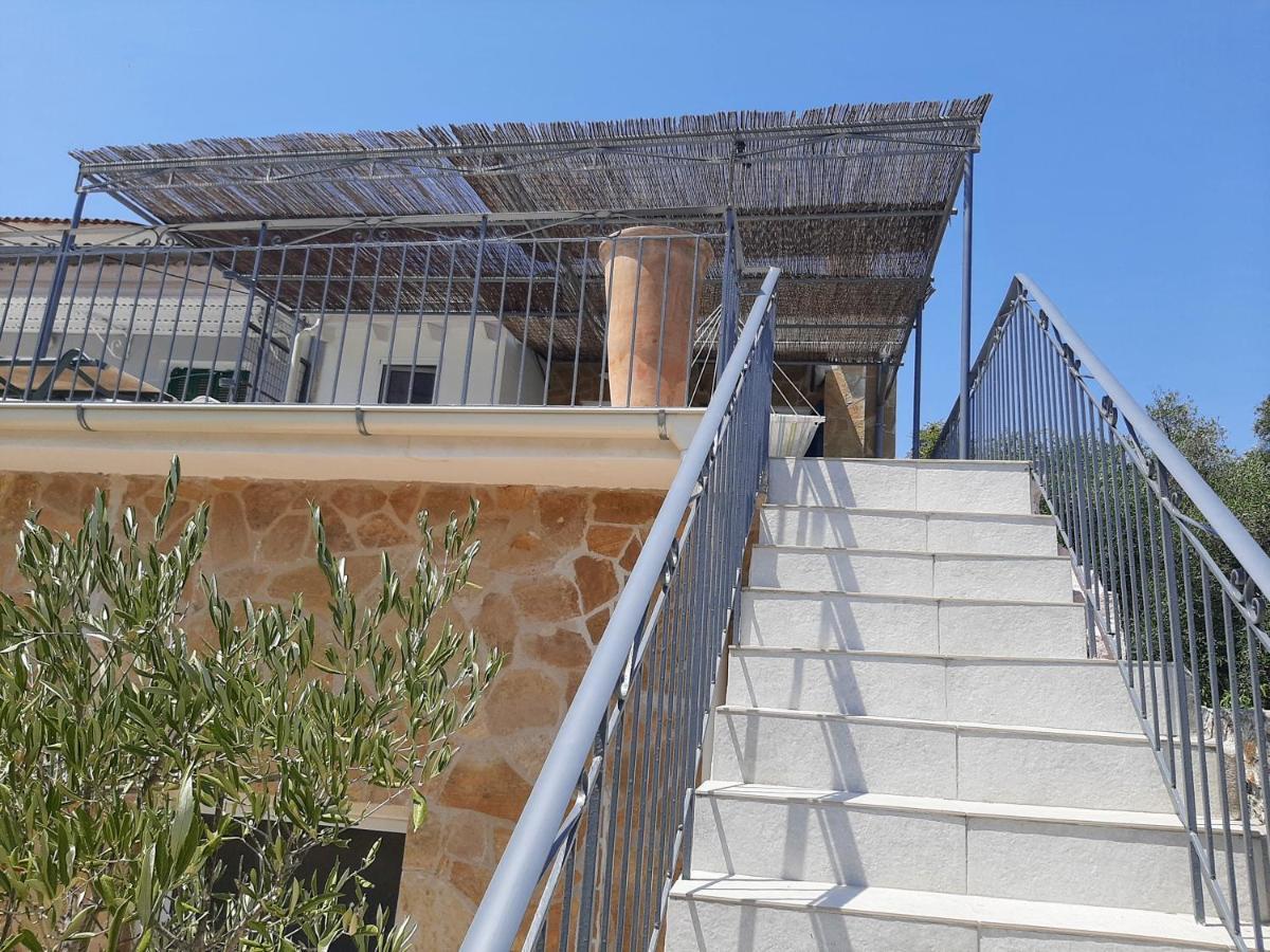Villa Aspros - traditionell, ruhig und strandnah Liapades Exteriör bild