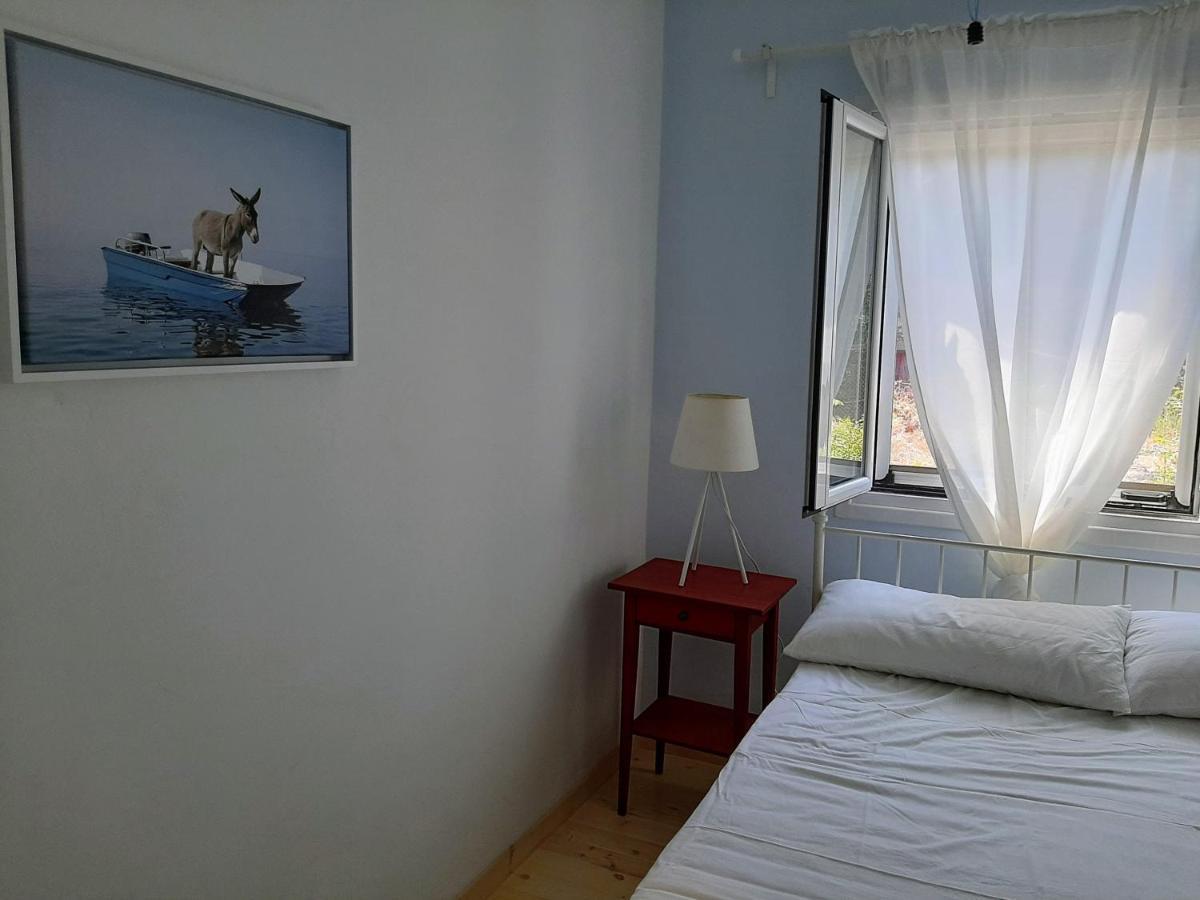 Villa Aspros - traditionell, ruhig und strandnah Liapades Exteriör bild