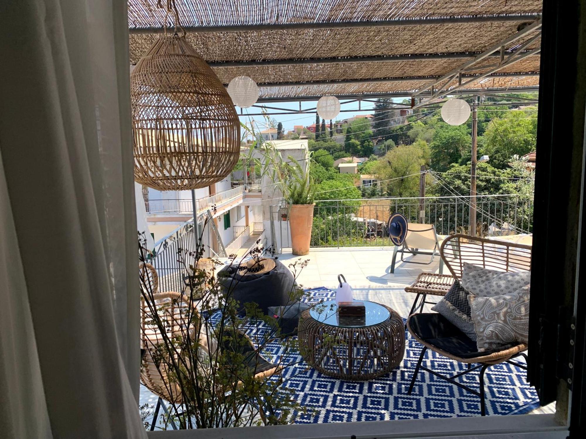 Villa Aspros - traditionell, ruhig und strandnah Liapades Exteriör bild