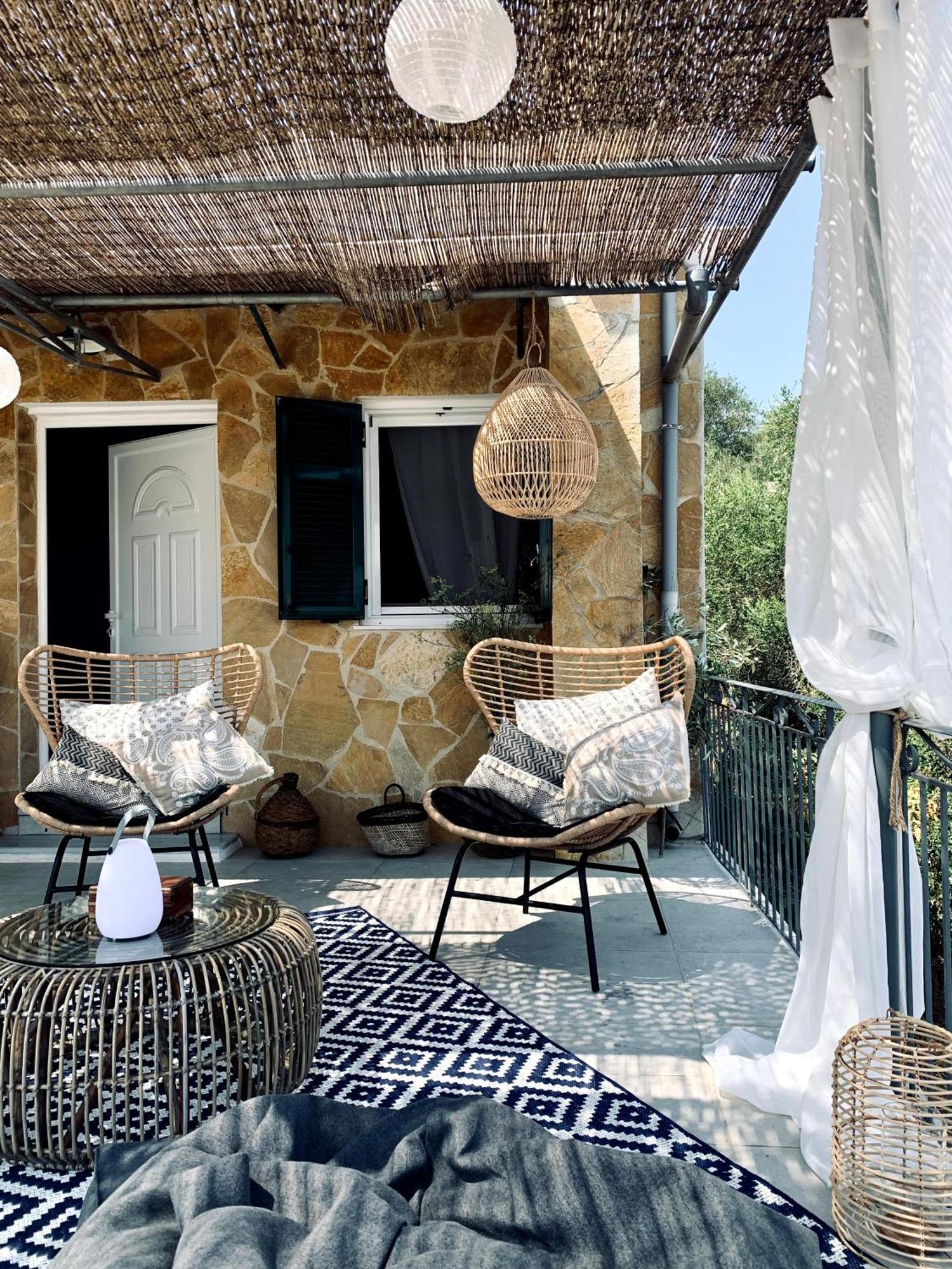 Villa Aspros - traditionell, ruhig und strandnah Liapades Exteriör bild